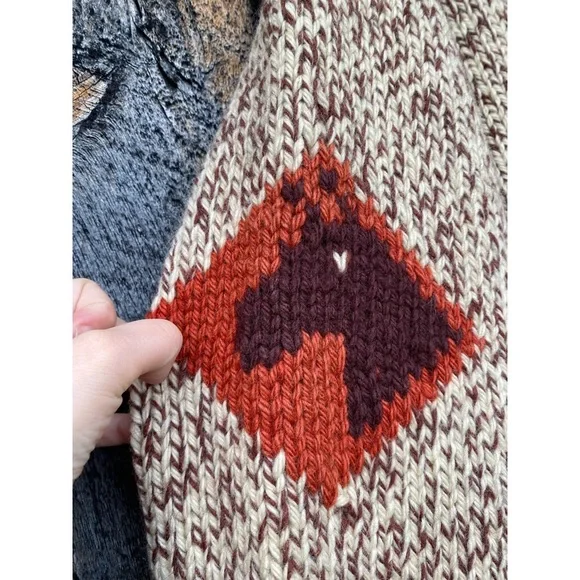 VINTAGE HAND KNIT cowichan horse hand knit wool zip up cardigan sweater large - Picture 8 of 9